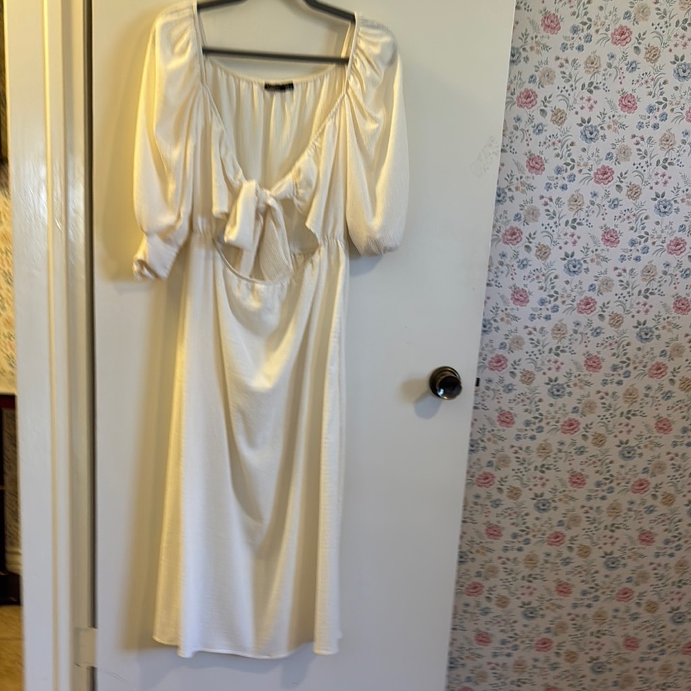 Boohoo Puff Sleeve Midi Dress